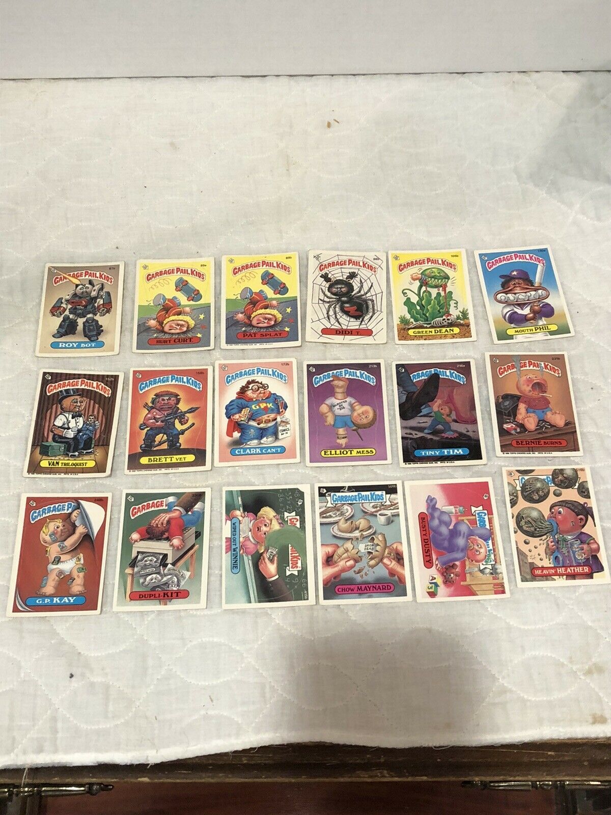Vintage GARBAGE PAIL KIDS 18 TRADING CARDS Lot 1986-1988 GPK Stickers Topps